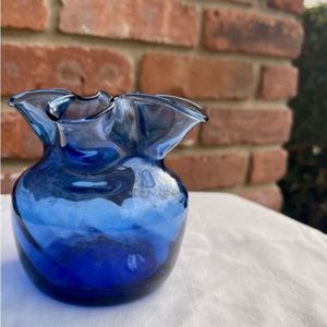 Vintage Cobalt Sapphire Blue Swirled Glass Vase 3.5" Tall